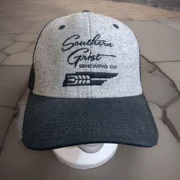 Southern Grist Brewing Co Snapback Hat Black & Gray - Picture 1 of 10